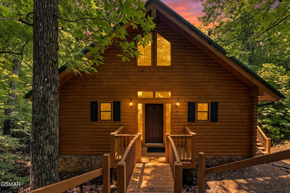 Unit for sale at 820 Pinnacle Vista Road, Gatlinburg, TN 37738