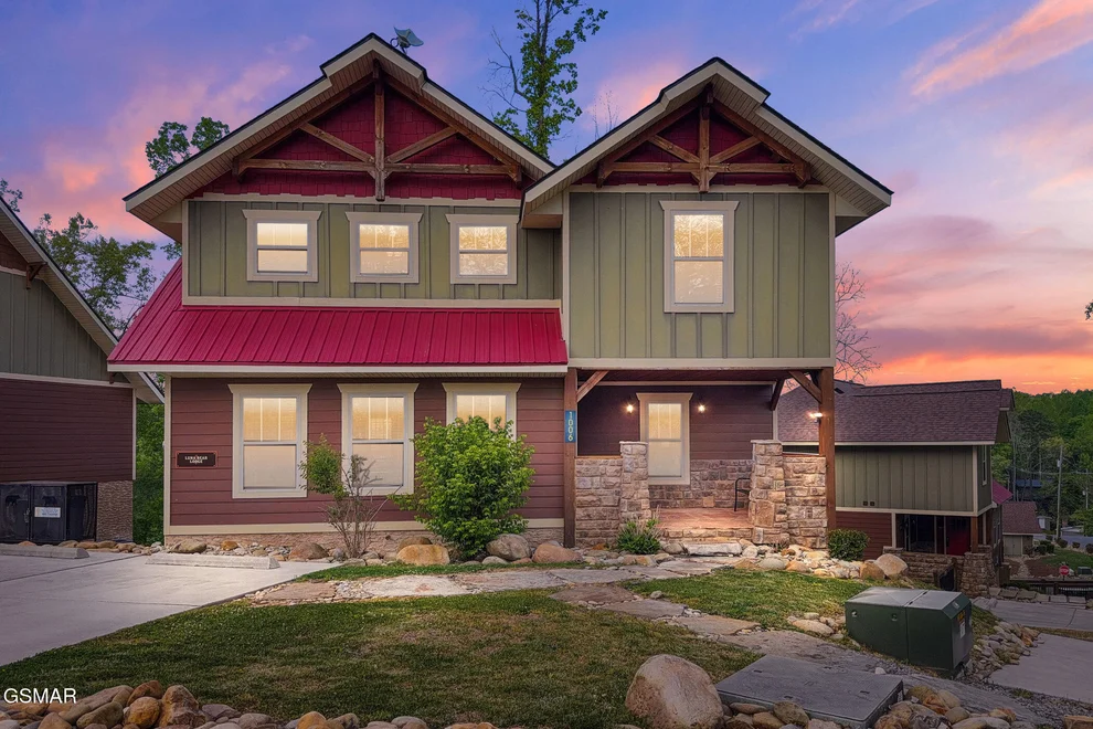 Unit for sale at 906 Whittlers Way, Gatlinburg, TN 37738