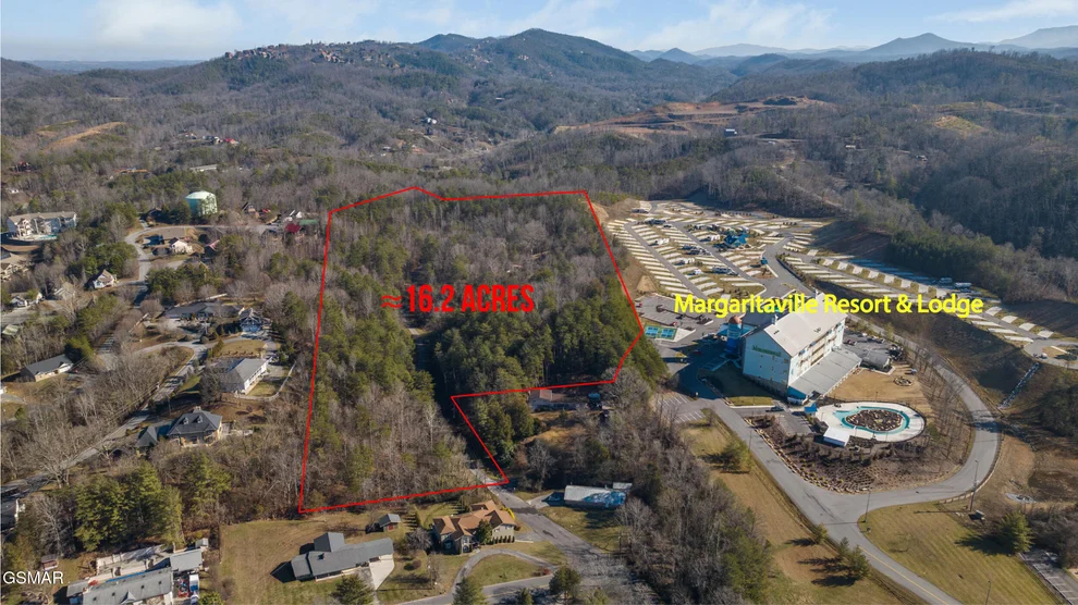 Unit for sale at 820 Old Gate Road, Pigeon Forge, TN 37863