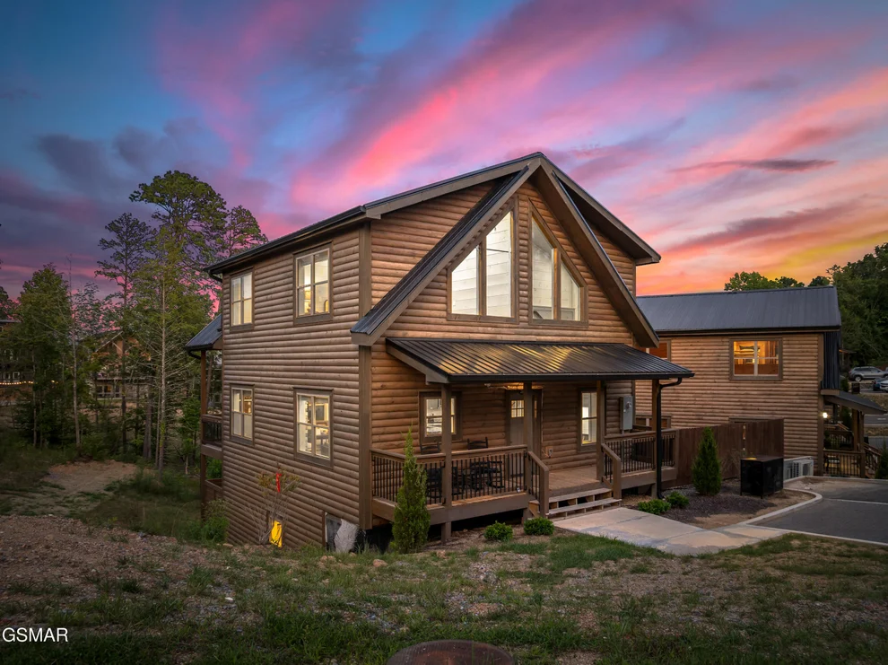 Unit for sale at 2848 Sequoia Road, Pigeon Forge, TN 37863