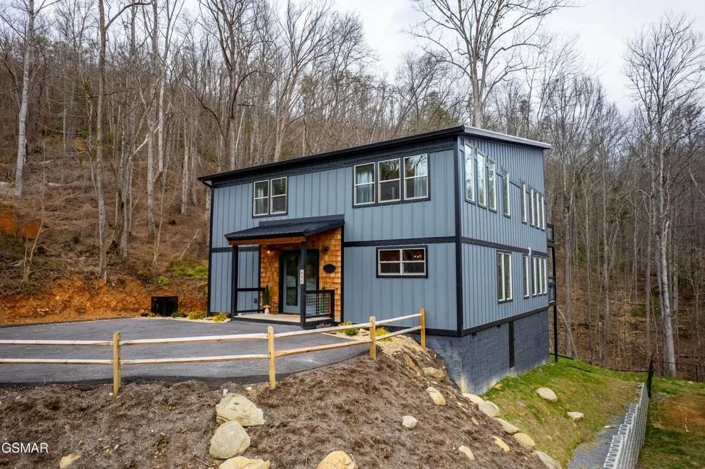 Unit for sale at 456 Winfield Heights Road, Gatlinburg, TN 37738