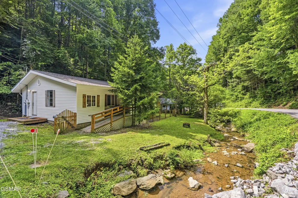Unit for sale at 250 Cartertown Road, Gatlinburg, TN 37738
