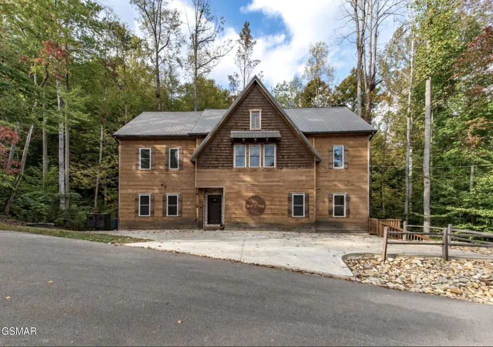 Unit for sale at 440 Winfield Heights Road, Gatlinburg, TN 37738