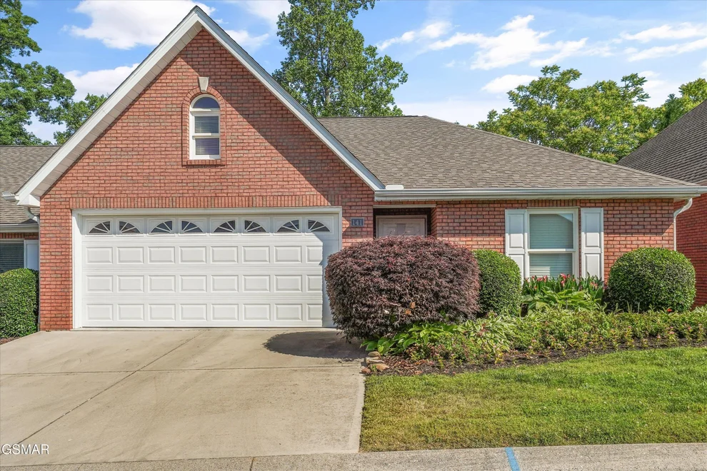 Unit for sale at 141 Creekwood Way, Seymour, TN 37865