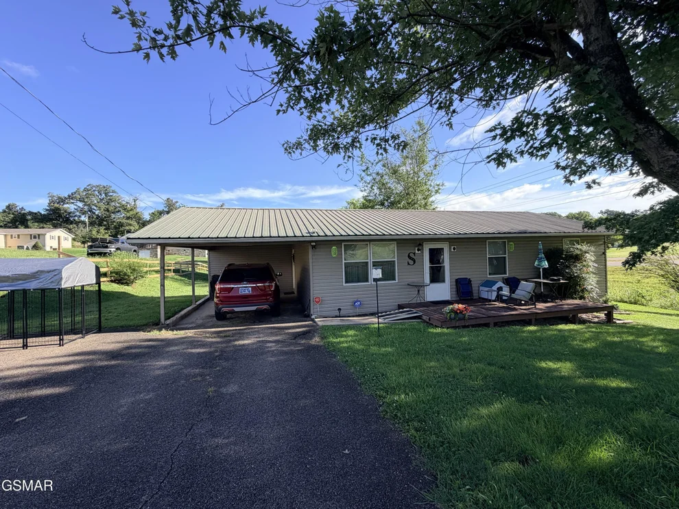 Unit for sale at 155 Skyline, Newport, TN 37821
