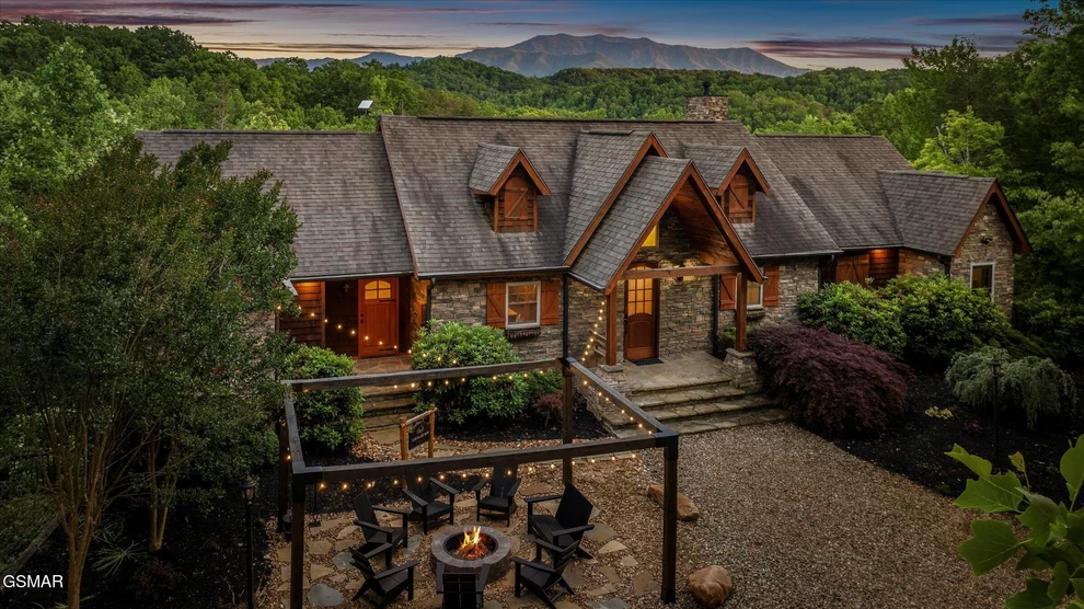 Unit for sale at 1932 Bales Way, Sevierville, TN 37876