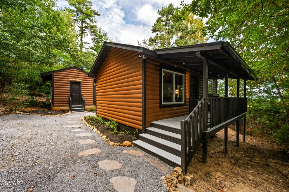 Unit for sale at 3758 Old Thomas Cross Road, Sevierville, TN 37876