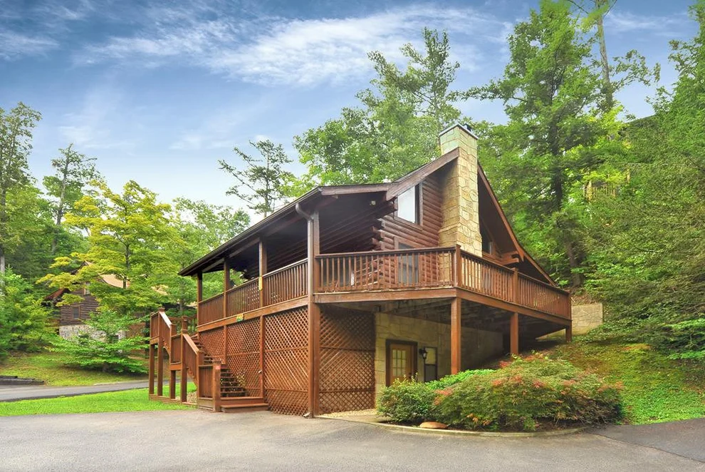 Unit for sale at 704 Black Hawk Way, Pigeon Forge, TN 37863