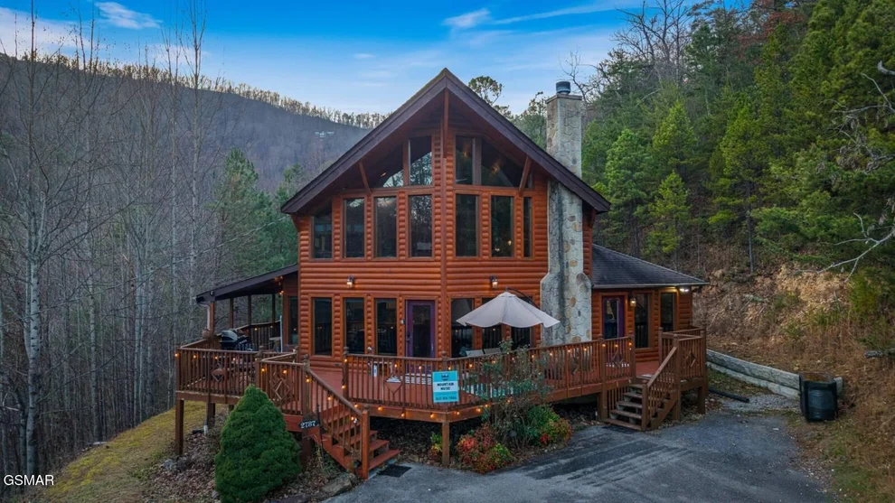 Unit for sale at 2737 Pine Crest Lane, Sevierville, TN 37862
