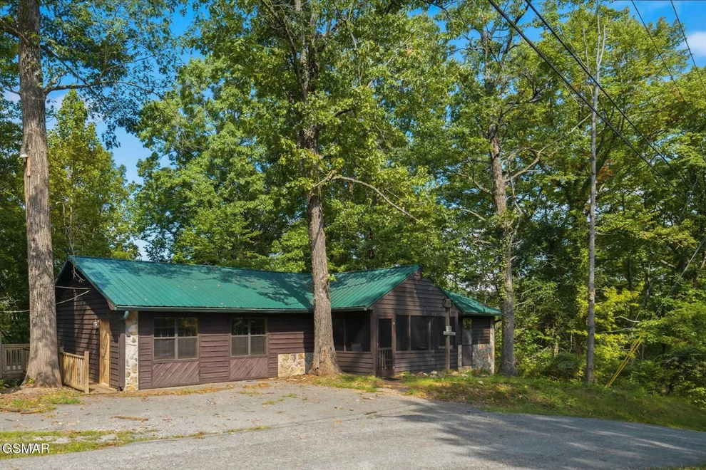 Unit for sale at 759 Ridgefield Drive, Sevierville, TN 37876