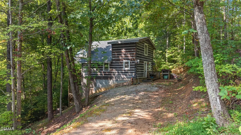 Unit for sale at 703 Fred Harrison Way, Gatlinburg, TN 37738