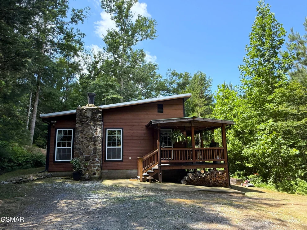 Unit for sale at 438 Country Square Road, Newport, TN 37821