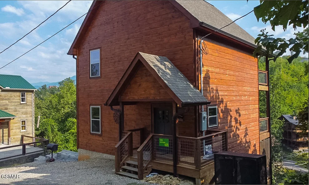 Unit for sale at 519 Edgewood Drive, Gatlinburg, TN 37738