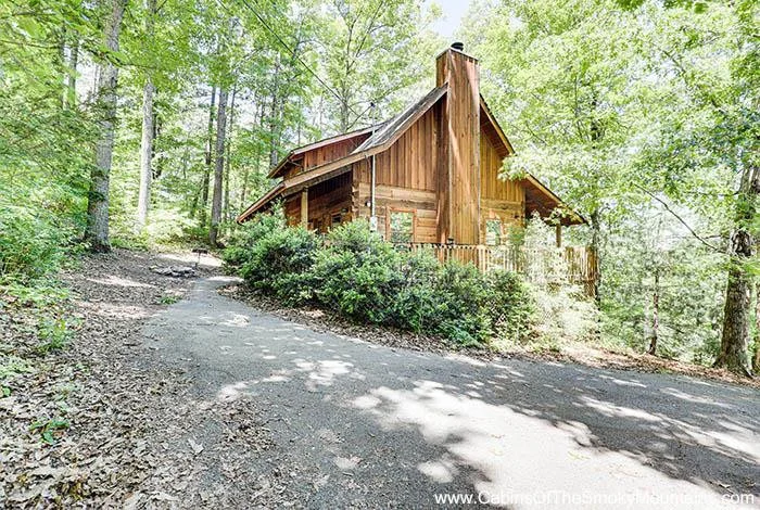 Unit for sale at 3308 Twin City Way, Pigeon Forge, TN 37863