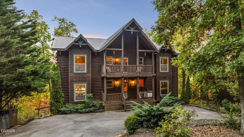 Unit for sale at 1960 Blackthorn Trail, Sevierville, TN 37876