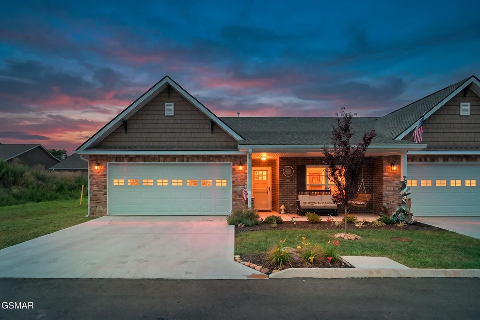 Unit for sale at 965 Juneberry Lane, Pigeon Forge, TN 37863