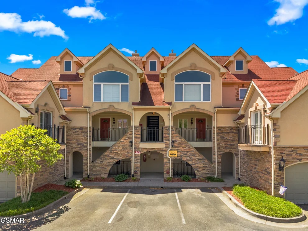 Unit for sale at 601 River Place Way, Sevierville, TN 37862
