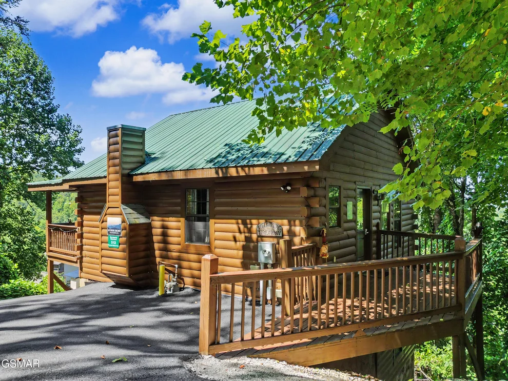 Unit for sale at 513 Parsons Branch Way, Gatlinburg, TN 37738