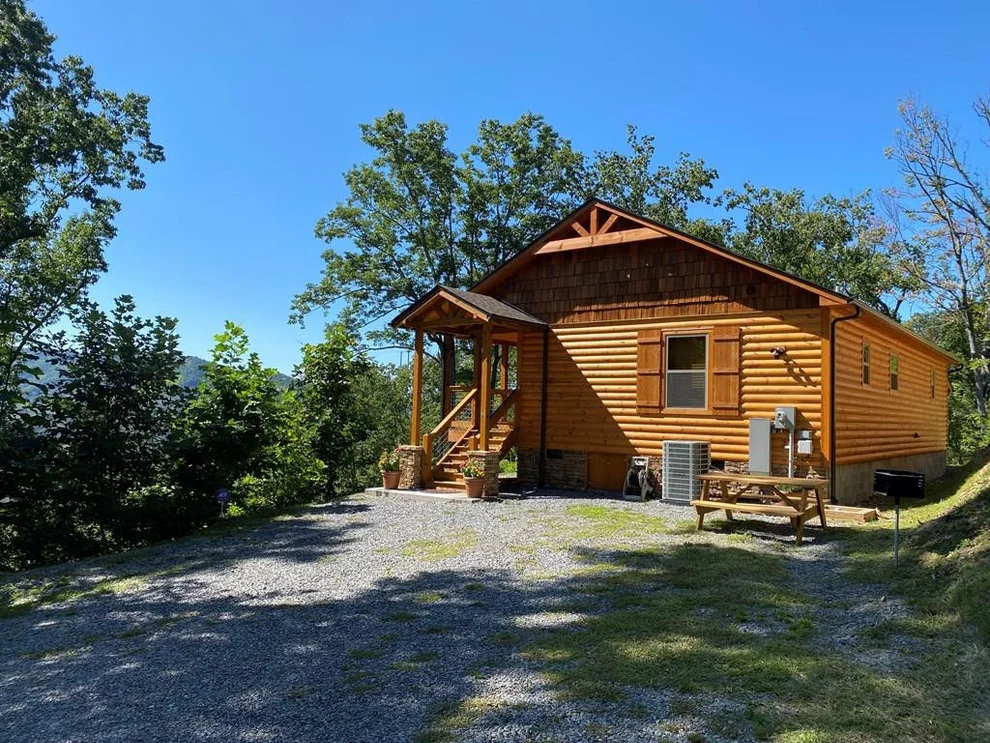 Unit for sale at 1259 Appalachian Lane, Gatlinburg, TN 37738