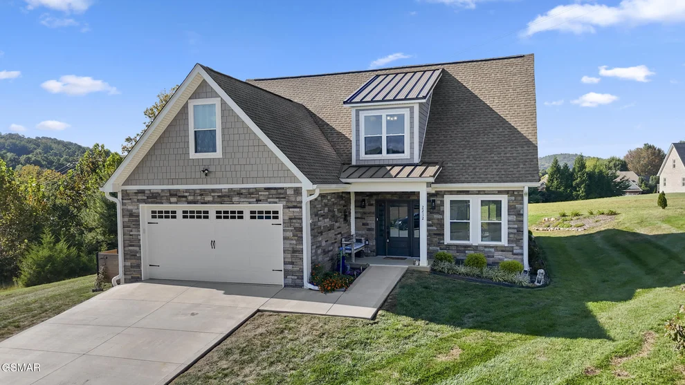 Unit for sale at 2212 Cristopher Court, Morristown, TN 37814