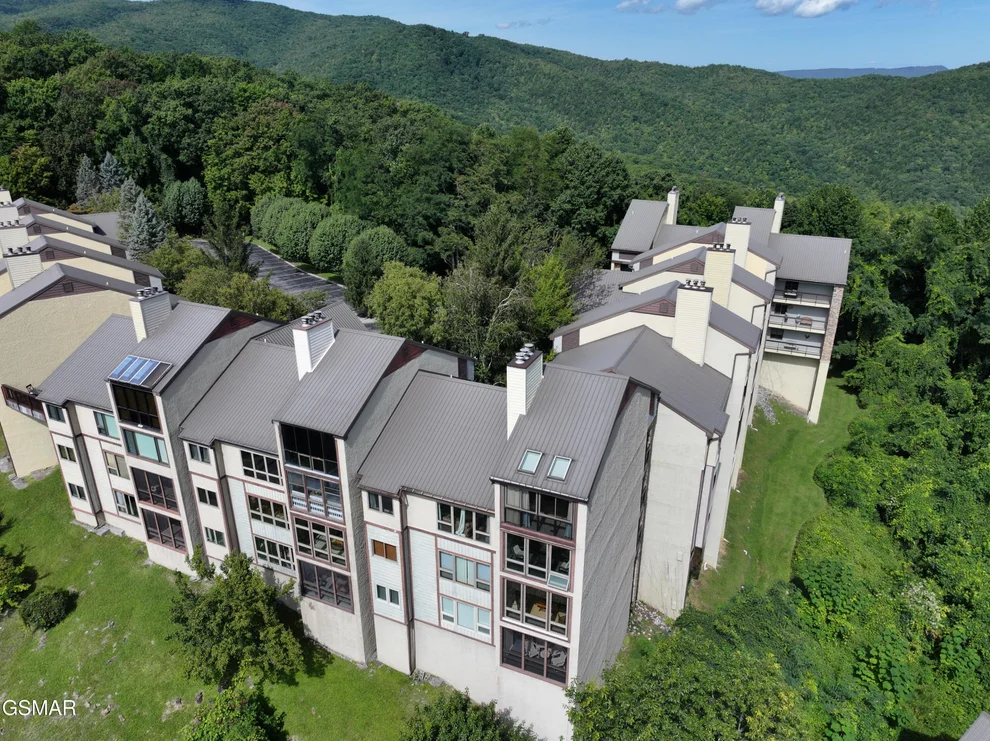 Unit for sale at 1130 Ski View Drive, Gatlinburg, TN 37738