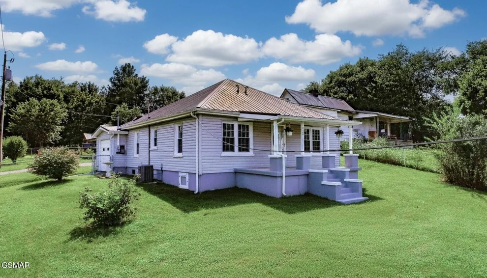 Unit for sale at 359 Old Knoxville Highway, Newport, TN 37821