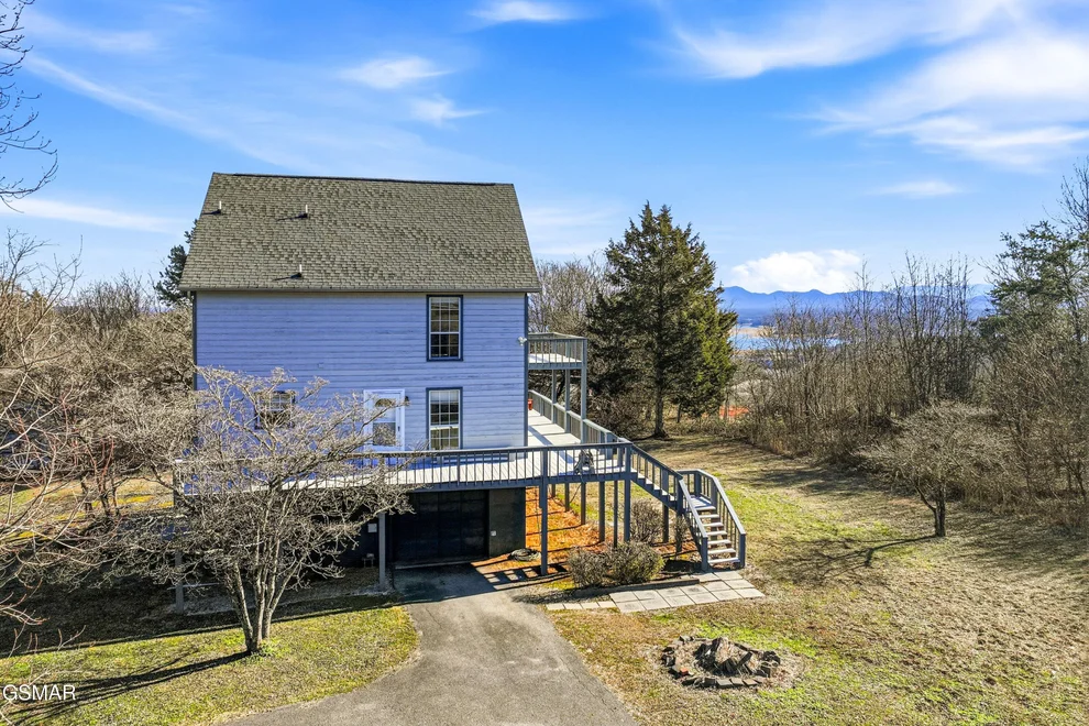 Unit for sale at 2812 Burnett Drive, Kodak, TN 37764