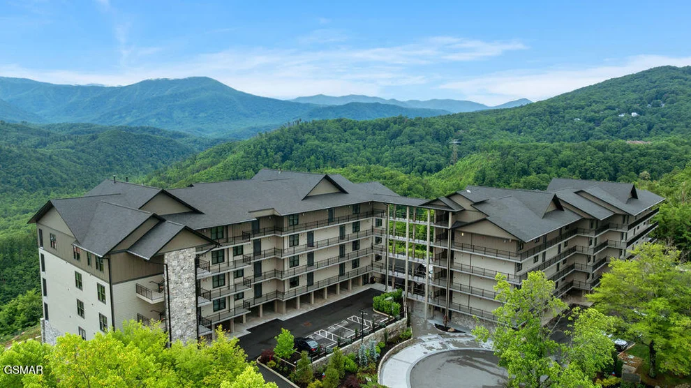Unit for sale at 855 Campbell Lead Road, Gatlinburg, TN 37738