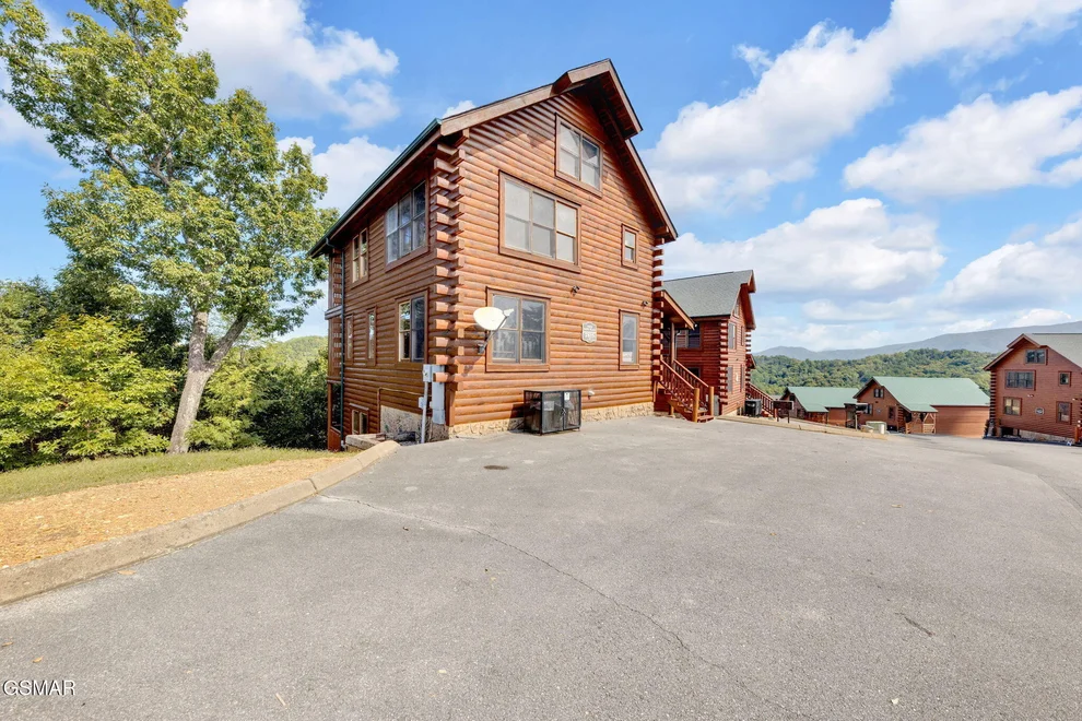 Unit for sale at 2835 White Oak Ridge Lane, Sevierville, TN 37862