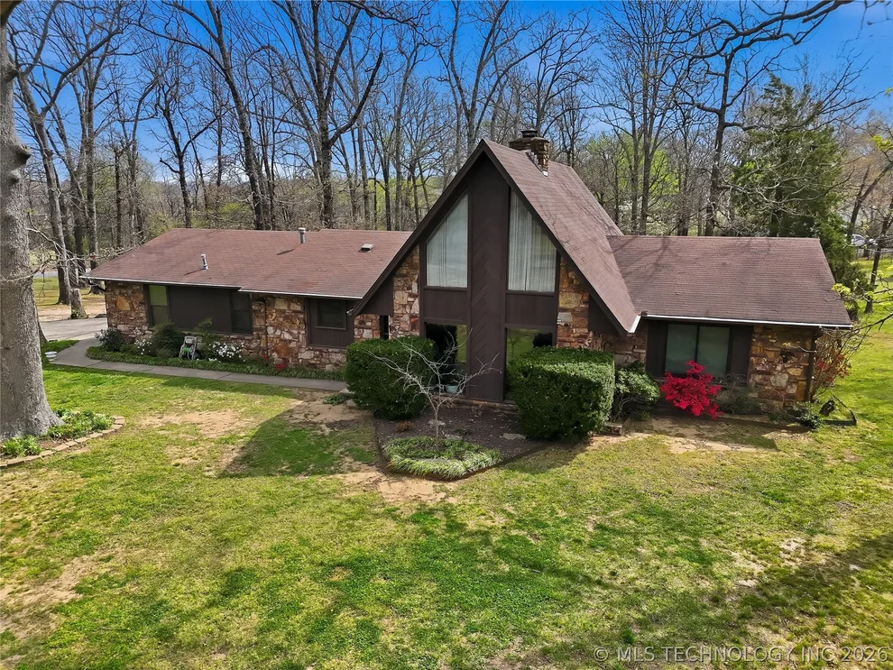 Unit for sale at 1022 W Young Avenue, Stilwell, OK 74960