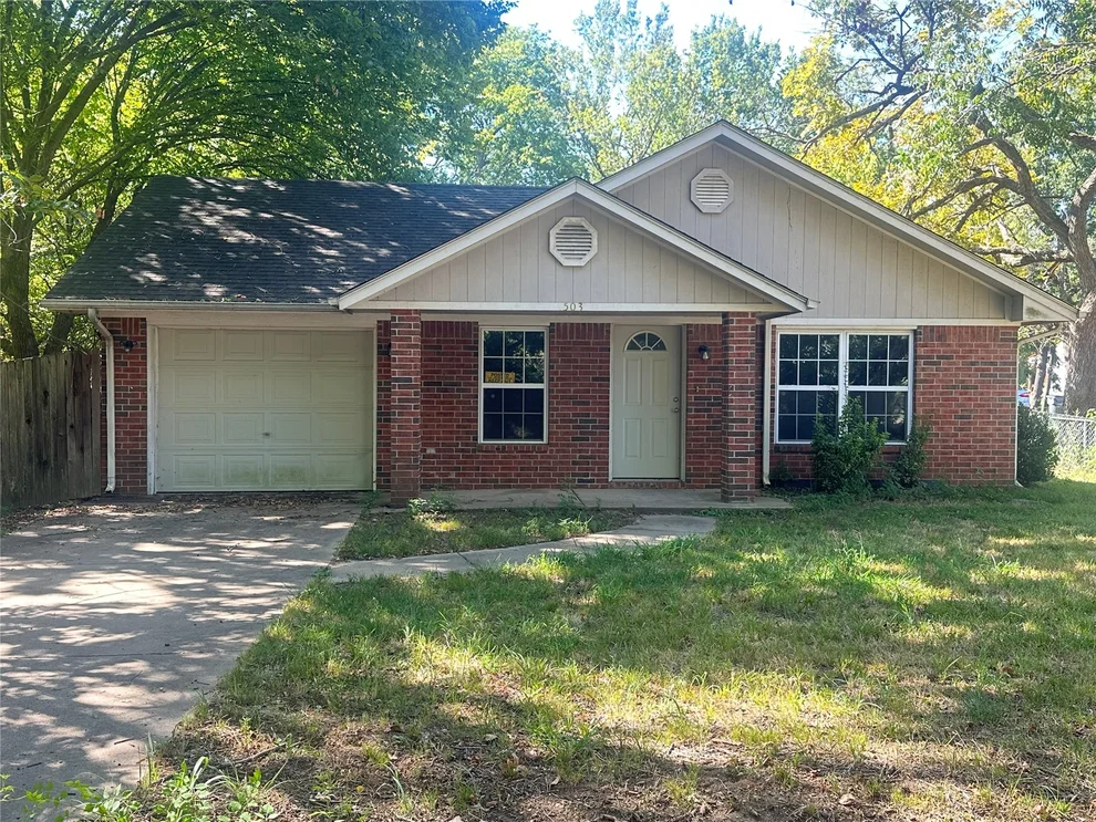 Unit for sale at 503 Quail Lake Drive, Henryetta, OK 74437