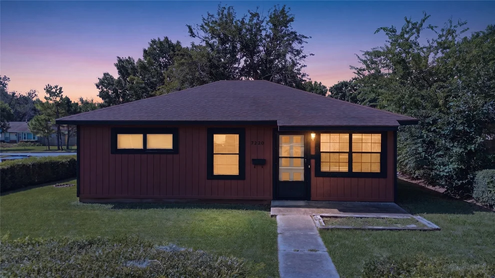 Unit for sale at 7220 E Newton Place, Tulsa, OK 74115