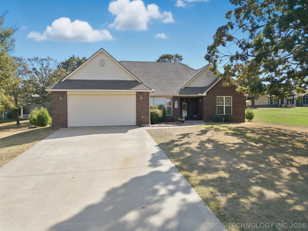 Unit for sale at 2445 Avalon Drive, Eufaula, OK 74432