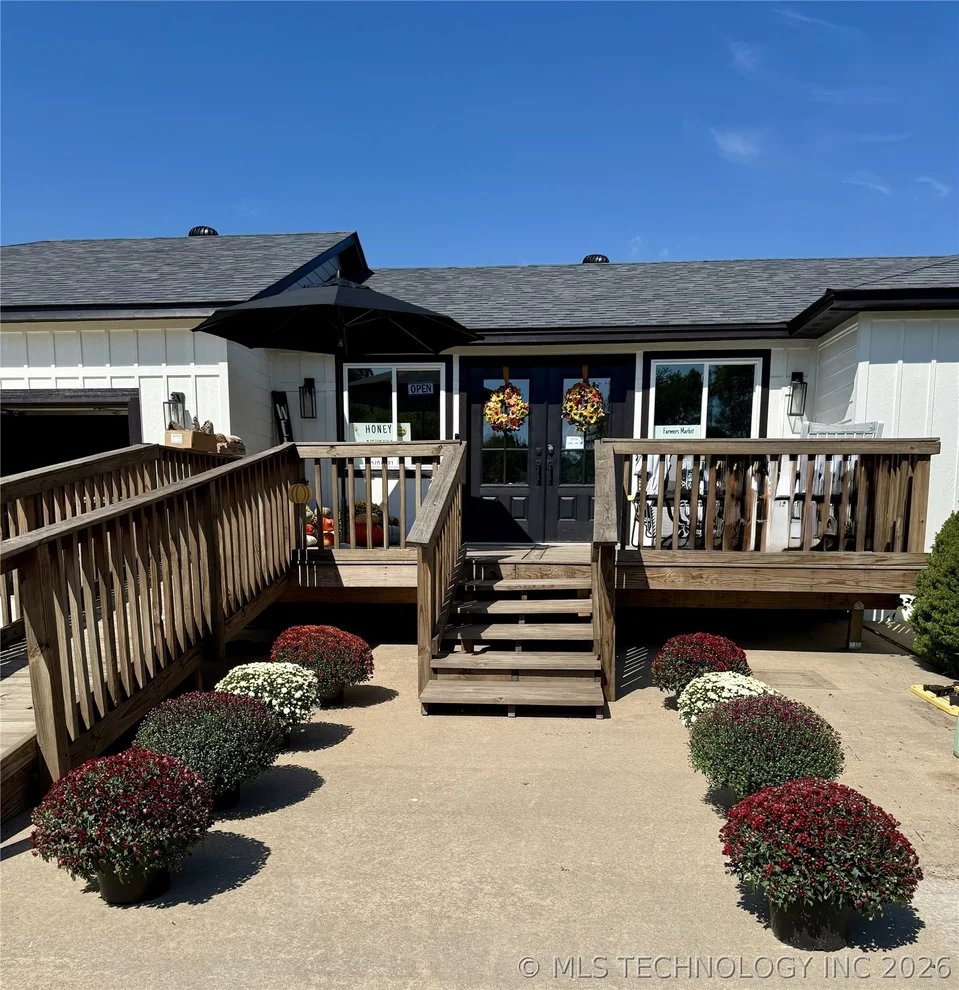 Unit for sale at 400 N Cherokee Street, Kansas, OK 74347