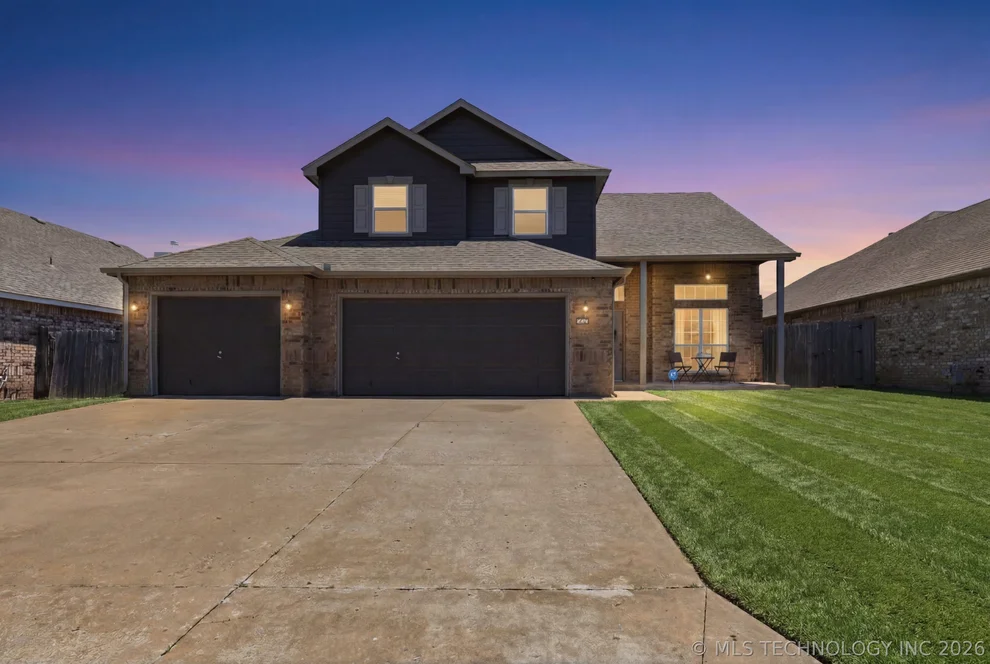 Unit for sale at 4617 S 194th EastAvenue, Broken Arrow, OK 74014
