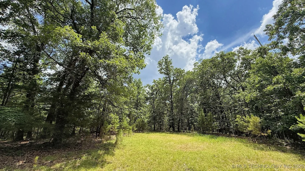 Unit for sale at 2210 Sunny Circle, Kansas, OK 74347
