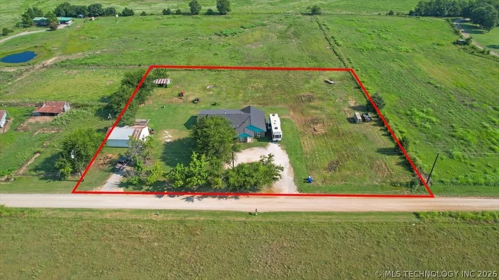 Unit for sale at 1355 Armstrong Academy, Bokchito, OK 74726