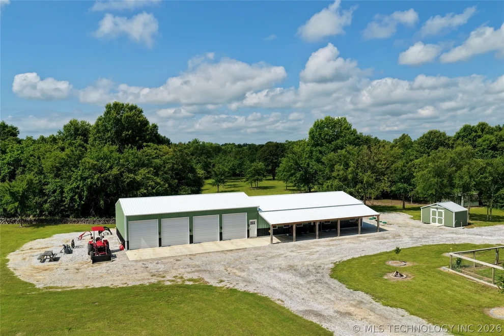 Unit for sale at 108531 S 4130 Road, Checotah, OK 74426