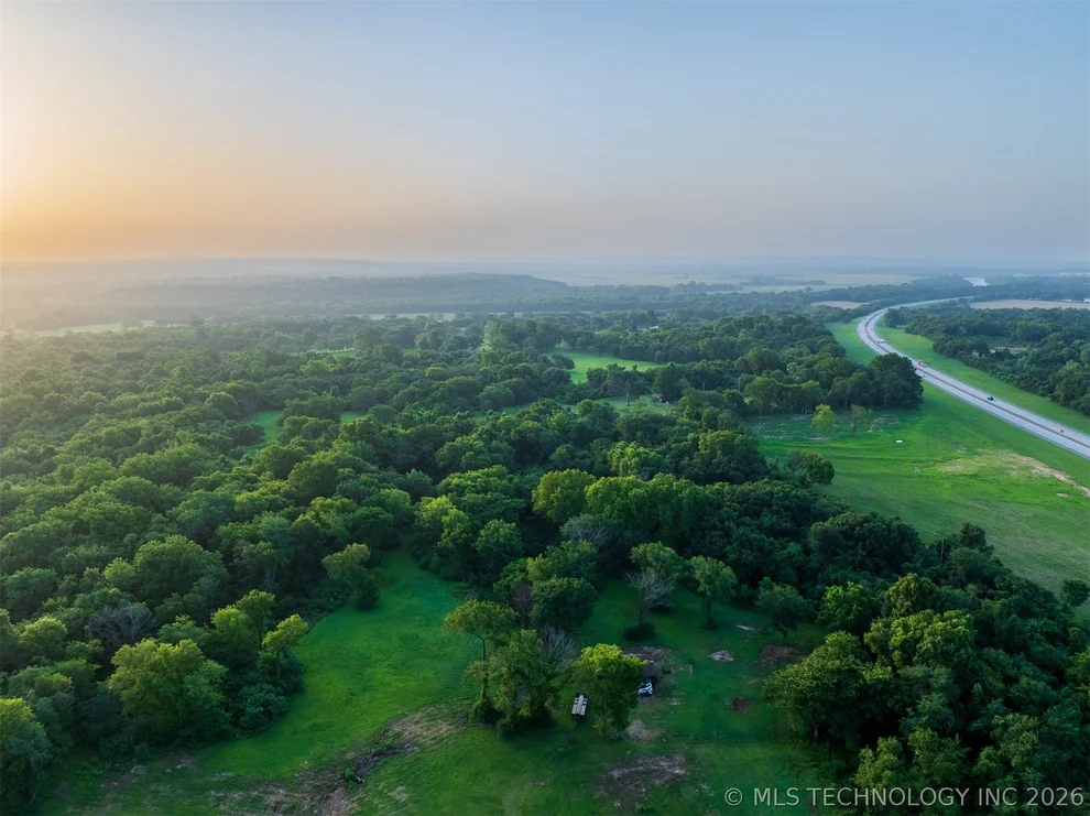 Unit for sale at 8 E 60th Street N, Porter, OK 74454