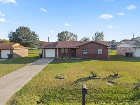 Unit for sale at 1312 12th NE, Ardmore, OK 73401