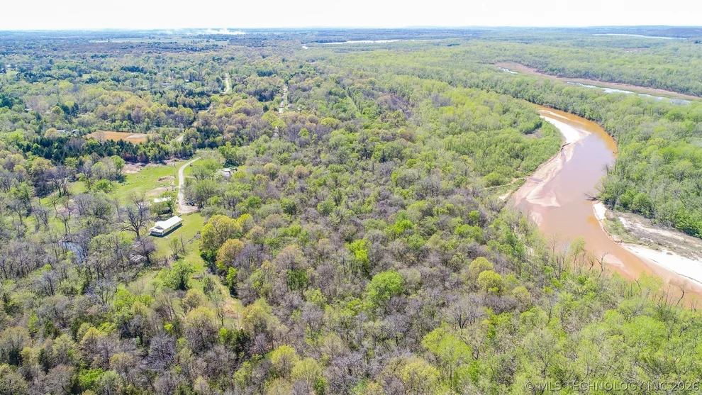 Unit for sale at 90 Chief Jim Road, Canadian, OK 74501