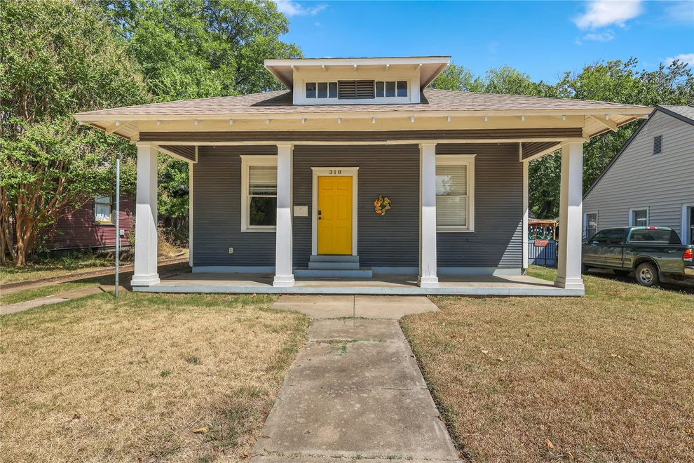 Unit for sale at 318 SW D Street, Ardmore, OK 73401