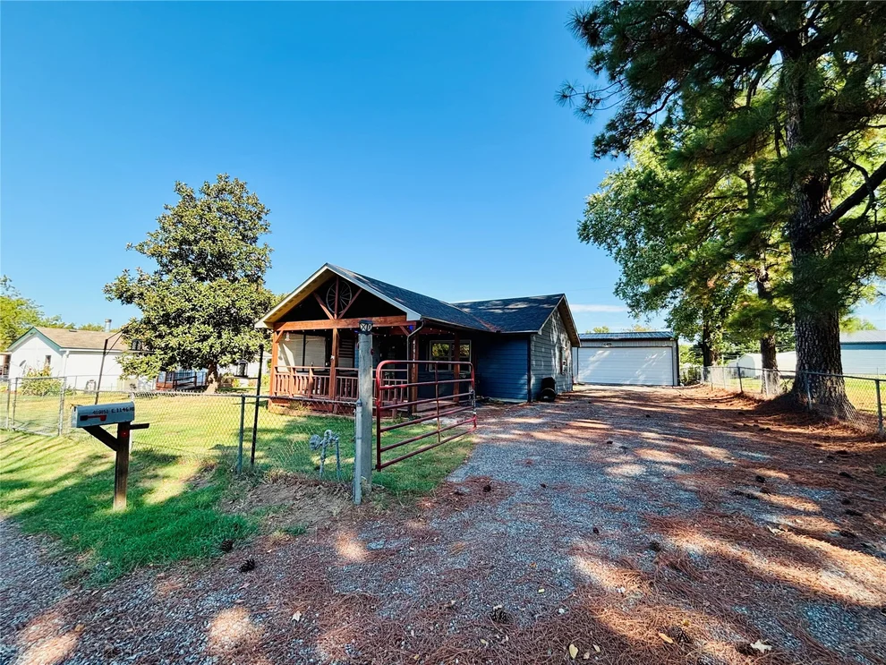 Unit for sale at 419151 E 1146 Road, Checotah, OK 74426