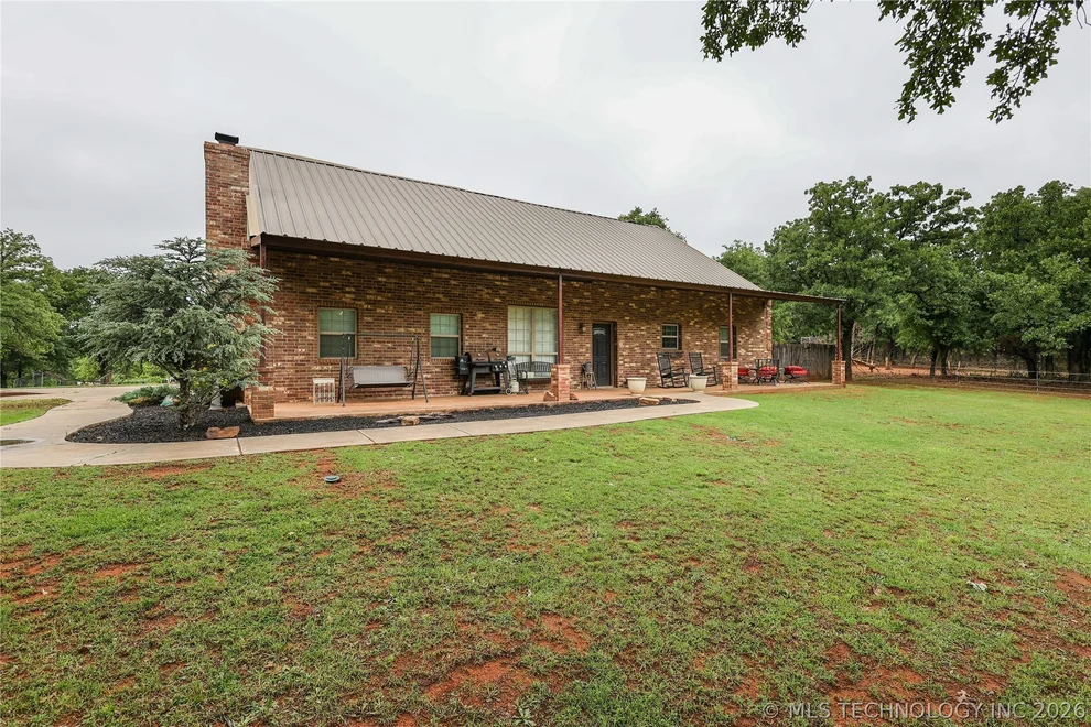 Unit for sale at 27059 Whispering Oaks, Blanchard, OK 73010