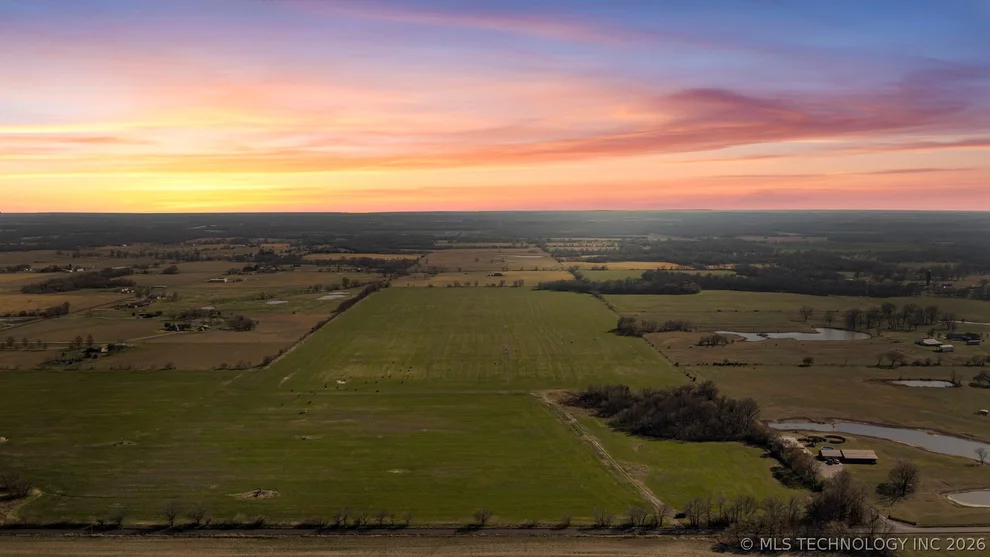 Unit for sale at 120 E 740 Road, Wagoner, OK 74467