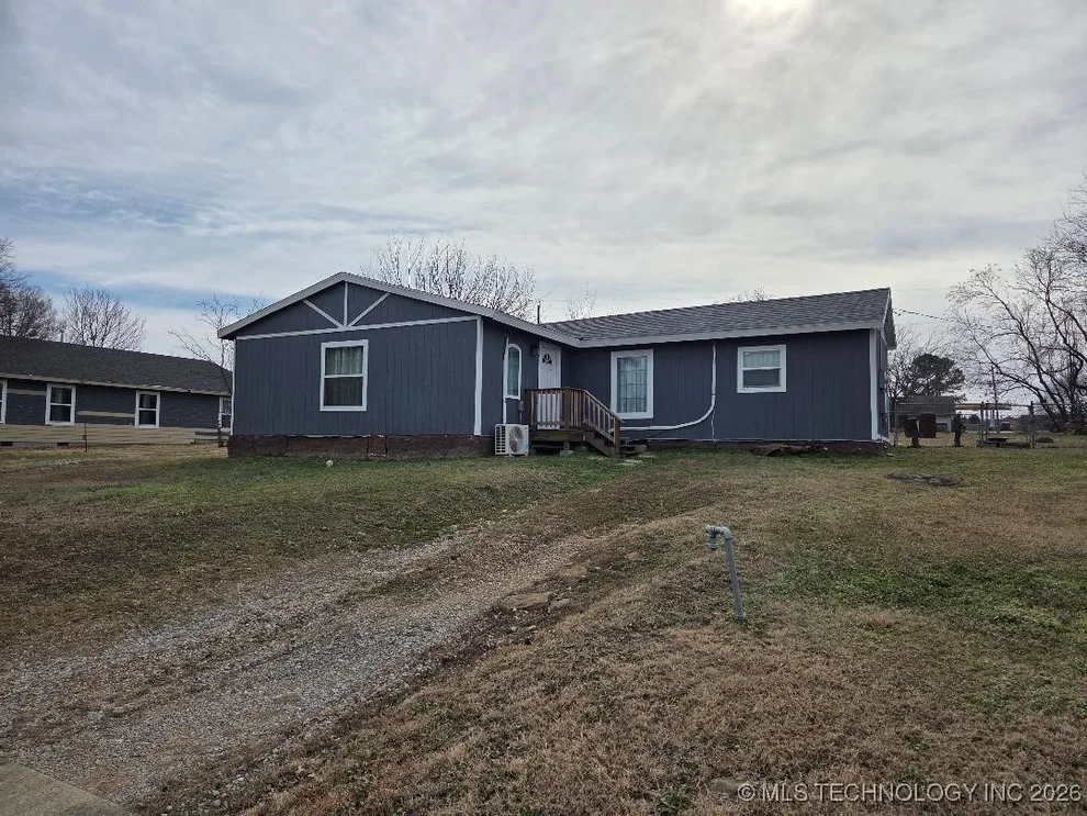 Unit for sale at 802 W Adams Avenue, McAlester, OK 74501