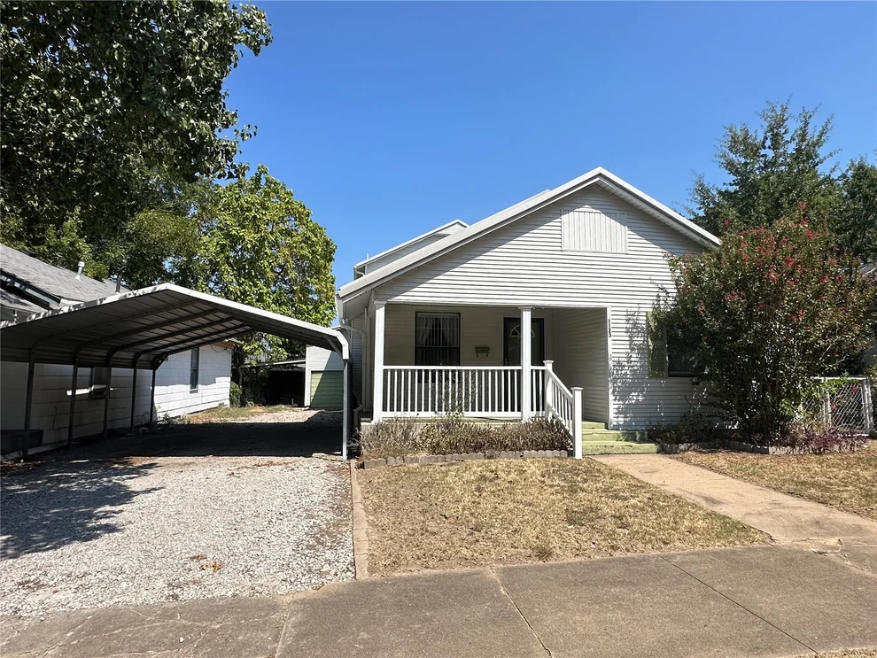 Unit for sale at 1123 E 9th Street, Okmulgee, OK 74447