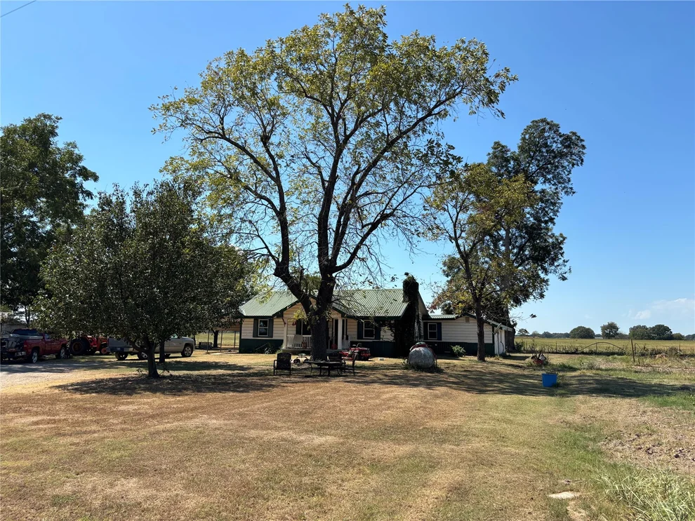 Unit for sale at 13603 S Sawmill Road, Atoka, OK 74525
