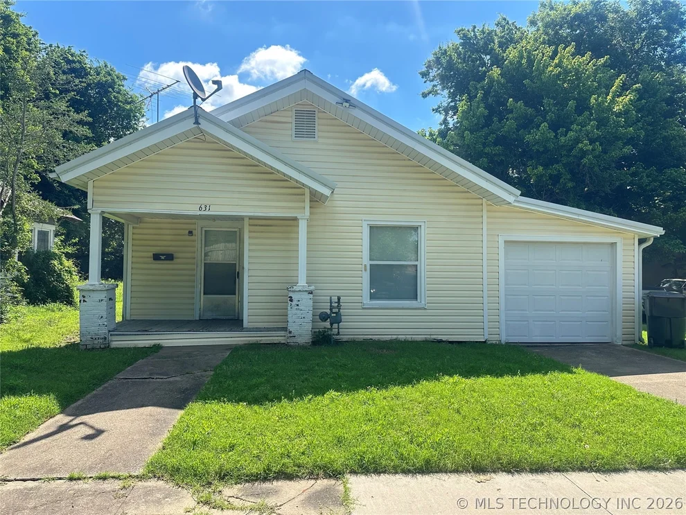 Unit for sale at 631 S Alabama Avenue, Okmulgee, OK 74447