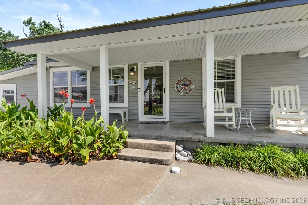 Unit for sale at 103 E Elm Avenue, Eufaula, OK 74432